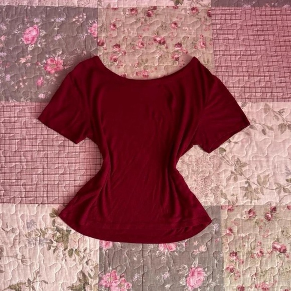 Ribbed Burgundy Crop Top - Picture 1 of 2